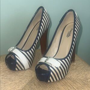 Charlotte Russe Blue and White High Heeled Peep Toe Pumps